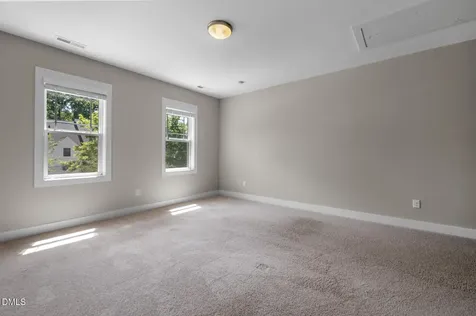 436 Skybluff Circle Fuquay Varina NC 27526