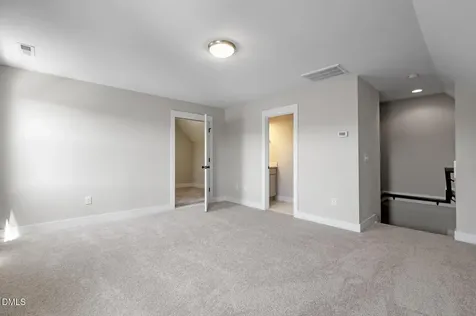 436 Skybluff Circle Fuquay Varina NC 27526