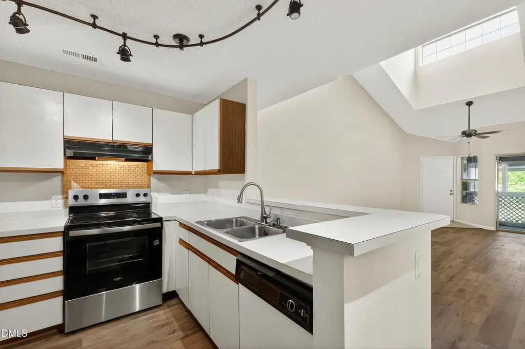 4921 Hollenden Drive Raleigh NC 27616