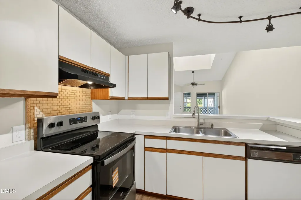 4921 Hollenden Drive Raleigh NC 27616