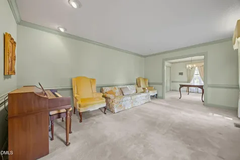 85 Oak Street Lillington NC 27546