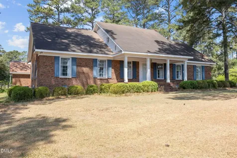 85 Oak Street Lillington NC 27546