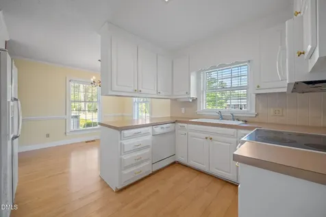 85 Oak Street Lillington NC 27546