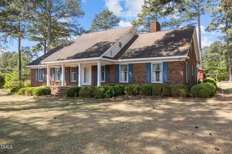 85 Oak Street Lillington NC 27546