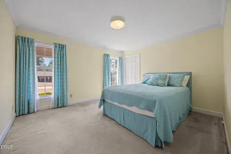 85 Oak Street Lillington NC 27546