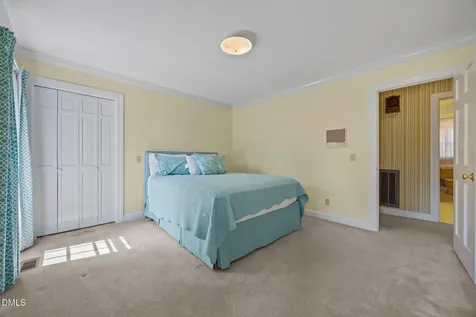 85 Oak Street Lillington NC 27546