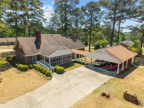 85 Oak Street Lillington NC 27546