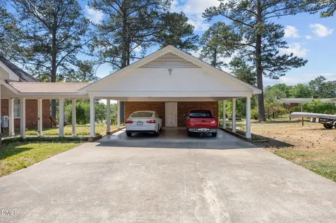85 Oak Street Lillington NC 27546
