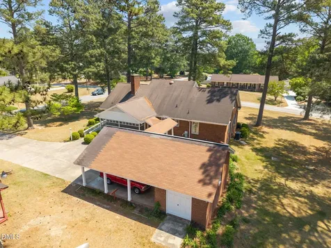 85 Oak Street Lillington NC 27546