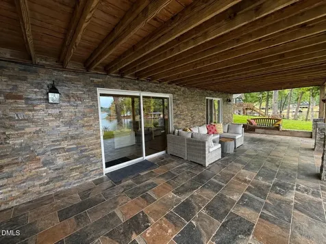 118 Paradise Point Macon NC 27551
