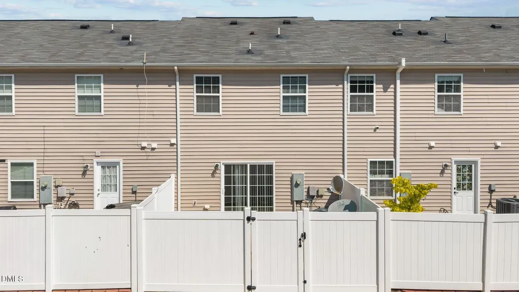 5208 Blue Lagoon Lane Raleigh NC 27610