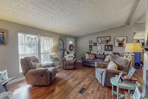 313 Oakdale Drive Roxboro NC 27574