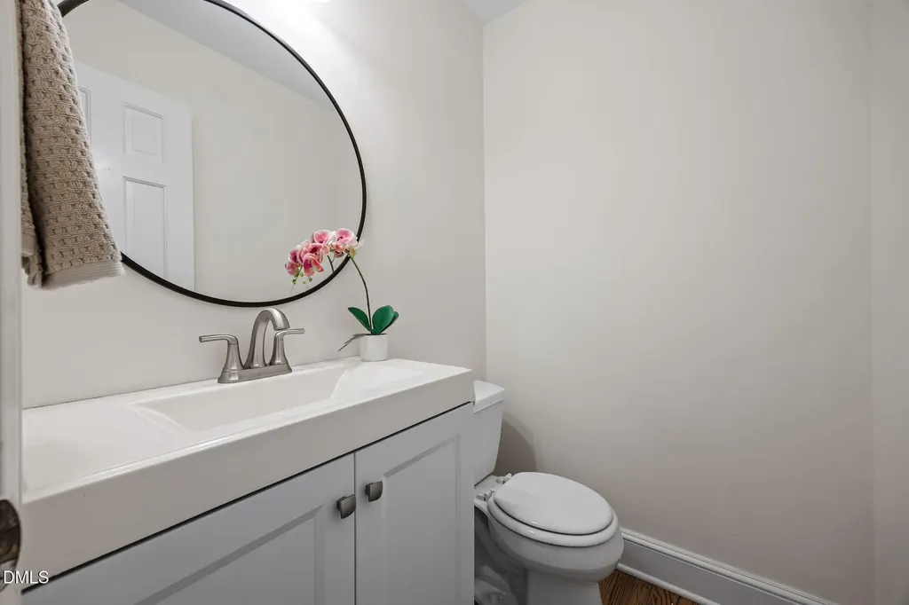 2929 Legging Lane Raleigh NC 27615