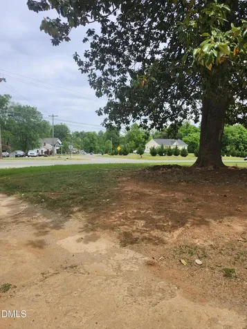 1523 E Main Street Mebane NC 27302