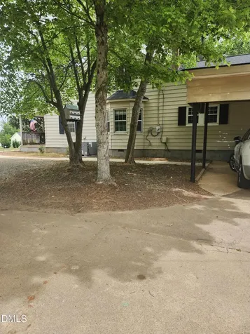 1523 E Main Street Mebane NC 27302