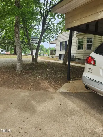 1523 E Main Street Mebane NC 27302
