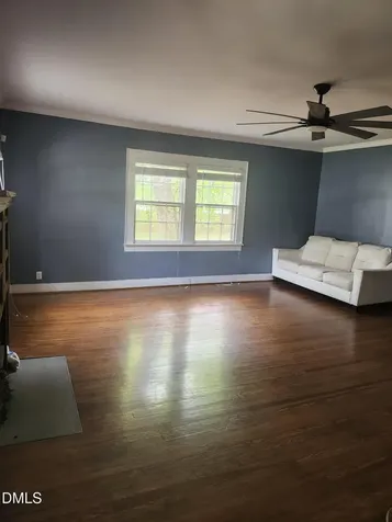 1523 E Main Street Mebane NC 27302