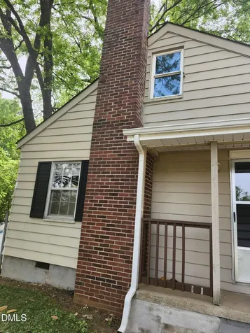 1523 E Main Street Mebane NC 27302