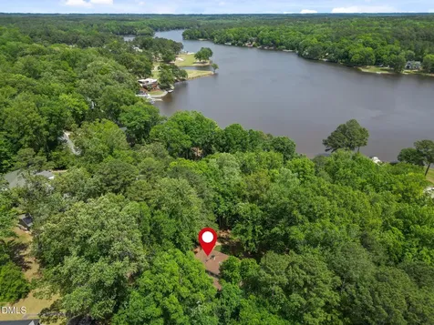 209 Lakeview Drive Sanford NC 27332