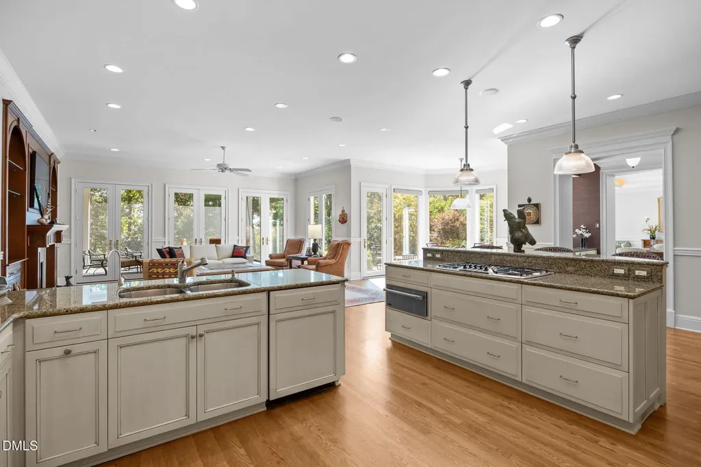 32409 Archdale Chapel Hill NC 27517