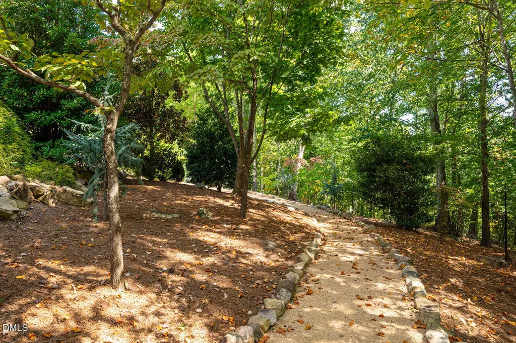 32409 Archdale Chapel Hill NC 27517
