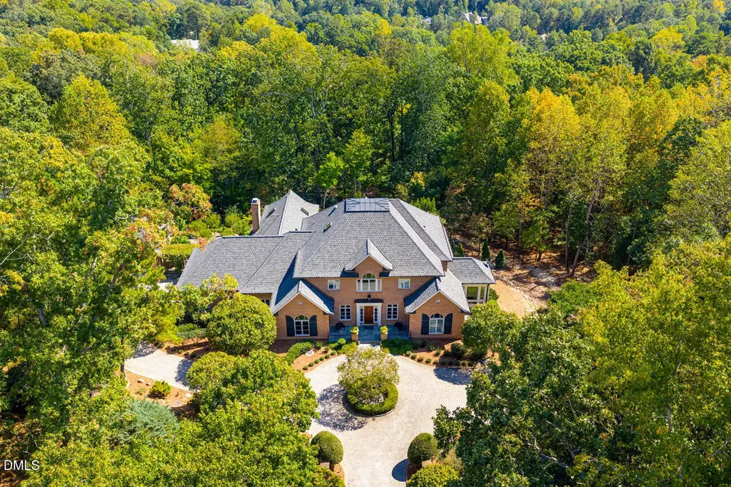 32409 Archdale Chapel Hill NC 27517