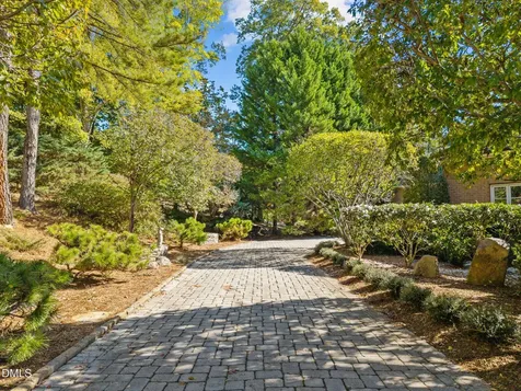 32409 Archdale Chapel Hill NC 27517