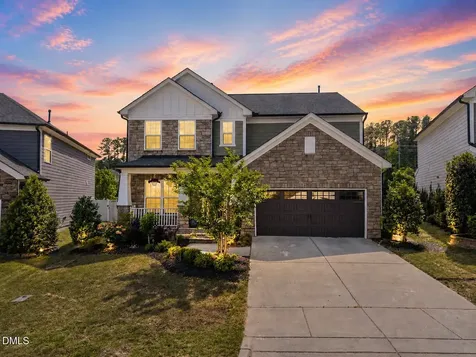 2464 Emily Brook Way Apex NC 27523
