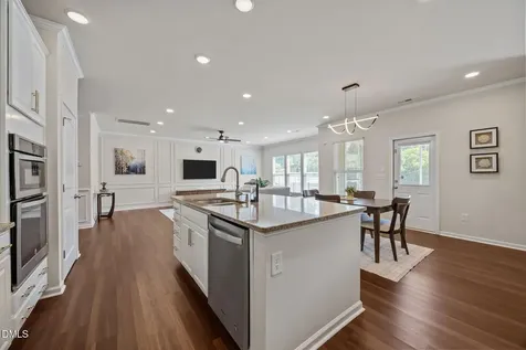 2464 Emily Brook Way Apex NC 27523