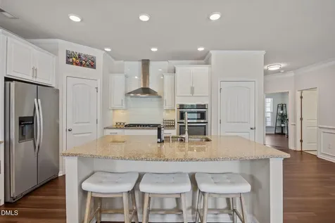 2464 Emily Brook Way Apex NC 27523