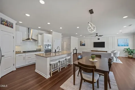 2464 Emily Brook Way Apex NC 27523