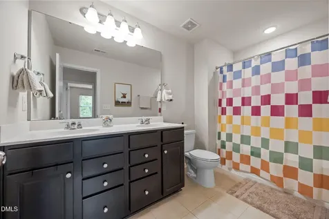 2464 Emily Brook Way Apex NC 27523