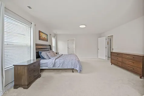 2464 Emily Brook Way Apex NC 27523