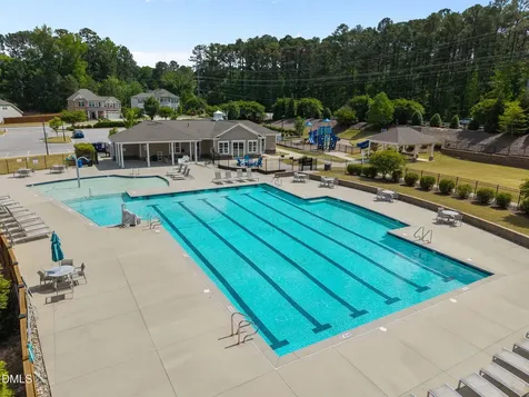 2464 Emily Brook Way Apex NC 27523
