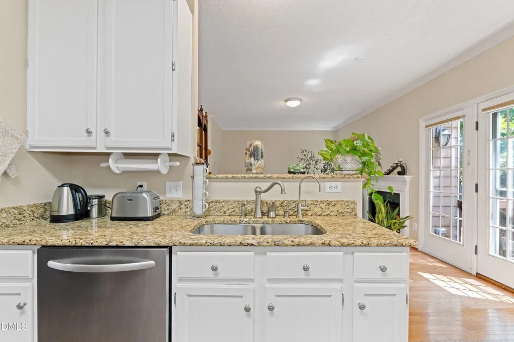 4728 Royal Troon Drive Raleigh NC 27604