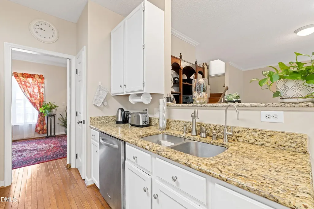 4728 Royal Troon Drive Raleigh NC 27604