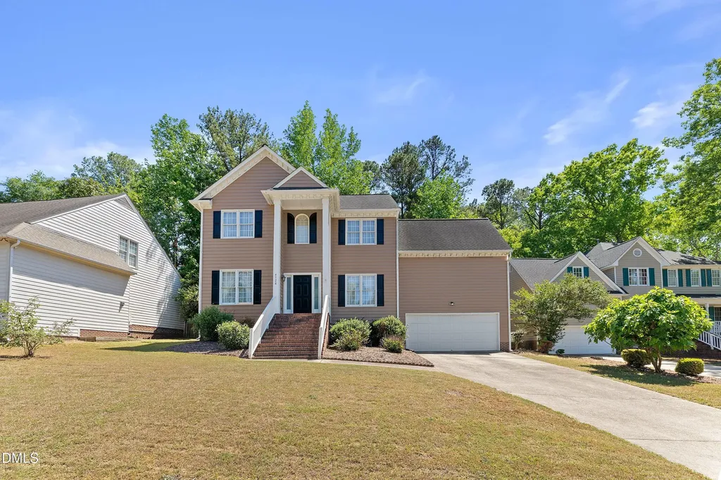 4728 Royal Troon Drive Raleigh NC 27604