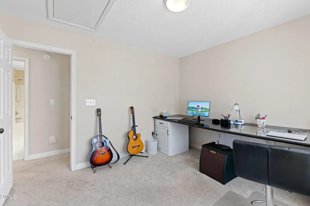 4728 Royal Troon Drive Raleigh NC 27604