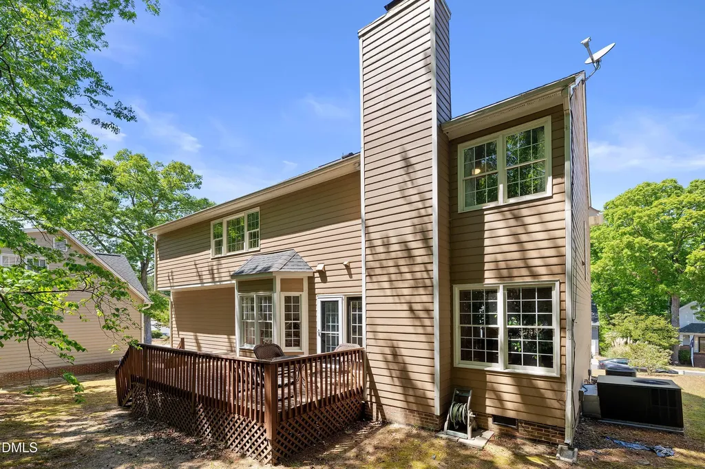 4728 Royal Troon Drive Raleigh NC 27604