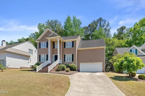 4728 Royal Troon Drive Raleigh NC 27604