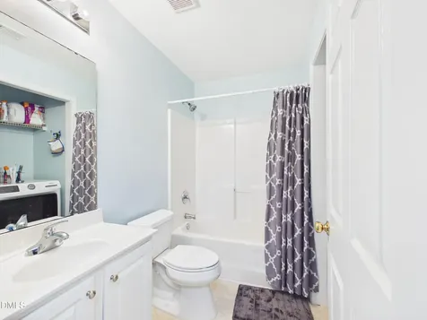 2748 Andover Glen Road Raleigh NC 27604