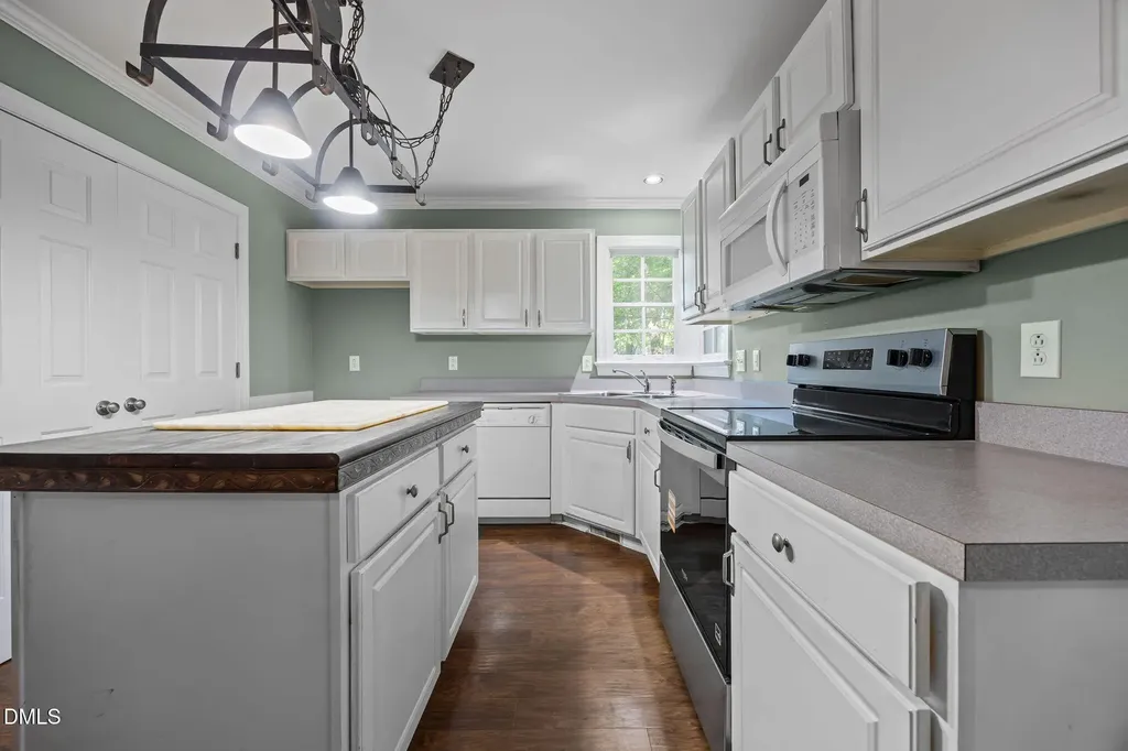 1642 Wake Drive Wake Forest NC 27587