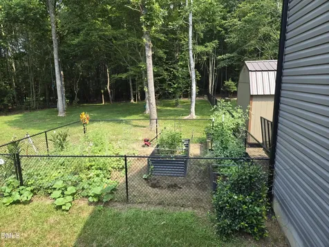 5251 North Carolina 231 Zebulon NC 27597