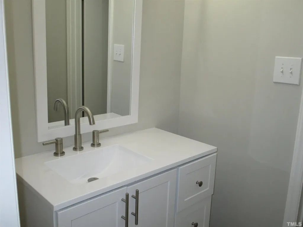 6435 New Market Way Raleigh NC 27615