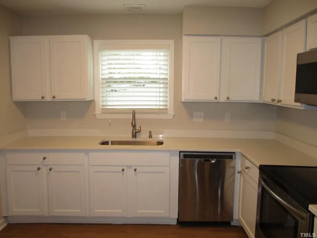 6435 New Market Way Raleigh NC 27615