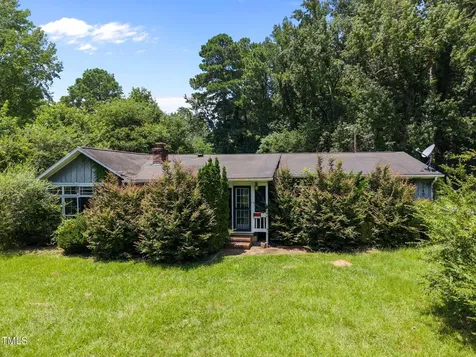 9640 Holly Springs Road Apex NC 27539