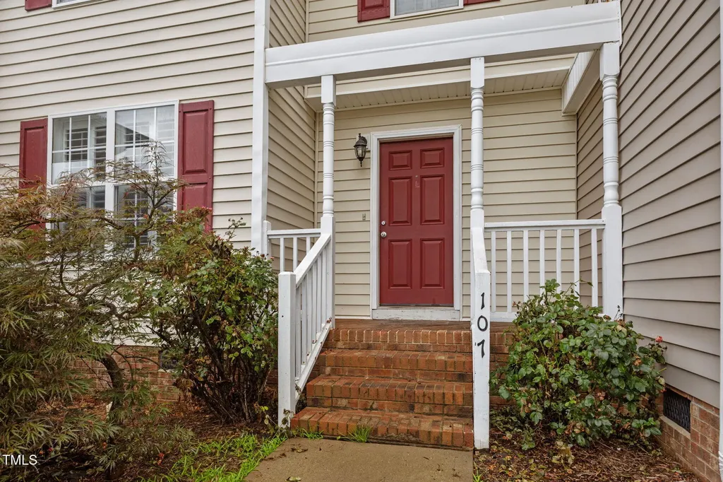 107 Walford Park Clayton NC 27520