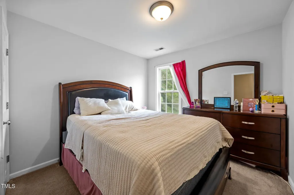 120 Blackthorne Court Clayton NC 27520