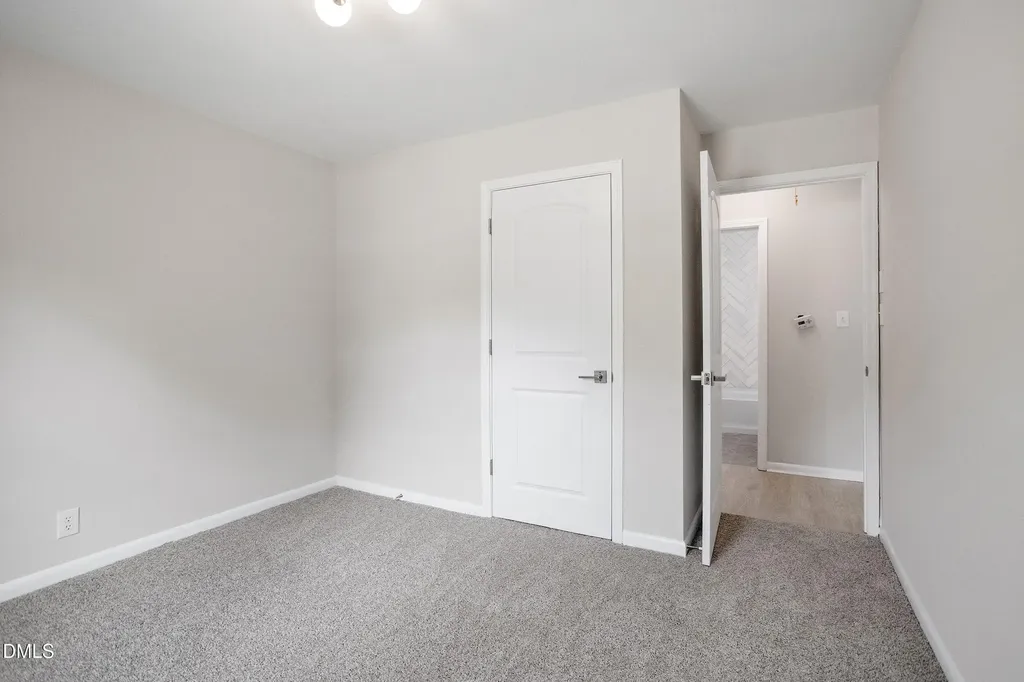3422 Carolyn Drive Raleigh NC 27604