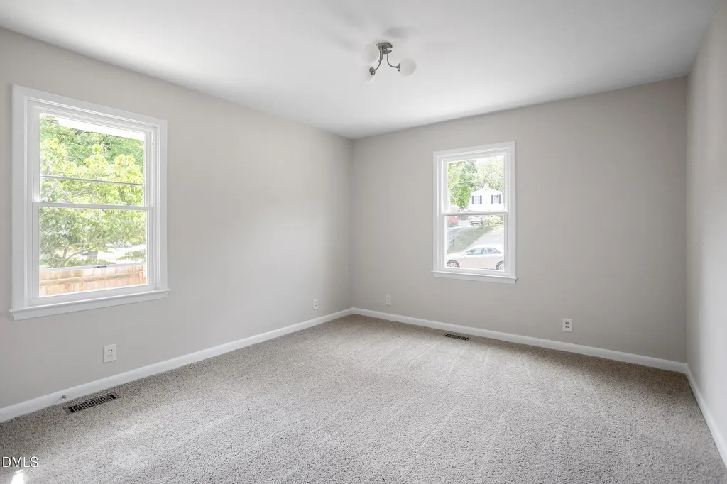 3422 Carolyn Drive Raleigh NC 27604
